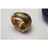 Image 10 : 10K Gold Men's Class Ring w/Etched Ram Design