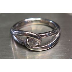 Platinum Ring with Single Diamond