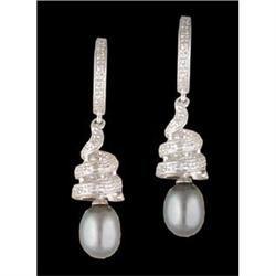 14KW Gold Freshwater Pearl/Diamond Hoop Earring