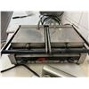 Image 2 : SUPER GRILL NUOVA SIMONELLI 2 BAY PANINI GRILL & WARING COMMERCIAL 2 BAY WAFFLE MAKER (PARTS ONLY)