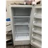 Image 2 : KENMORE WHITE SINGLE DOOR UPRIGHT FREEZER 26" X 28" X 60"