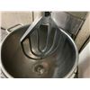 Image 2 : HOBART MODEL Z INDUSTRIAL HEAVY QUART MIXER WITH ATTACHMENT & BOWL