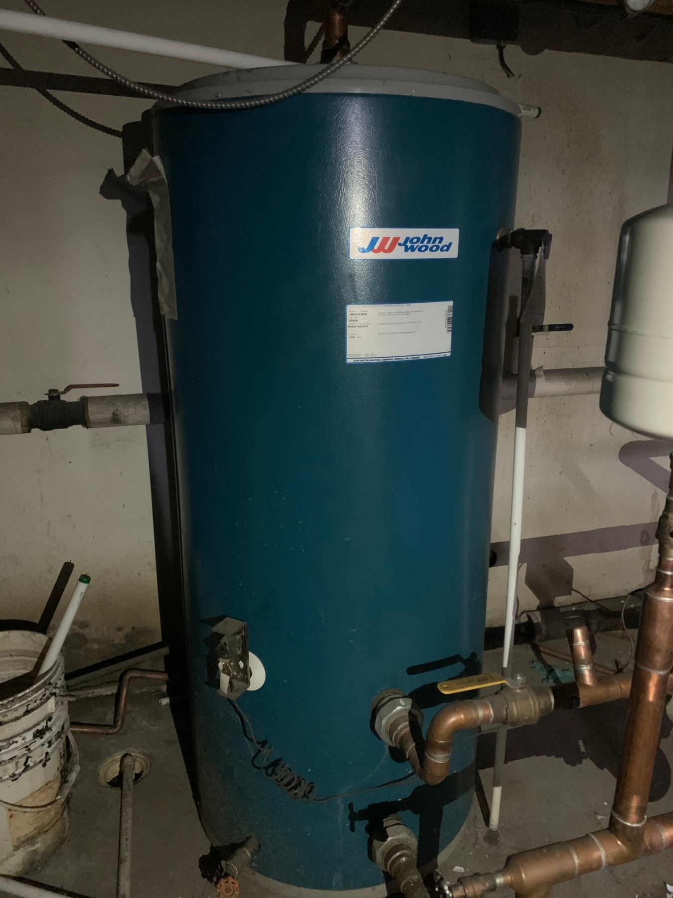 RINNAI COMMERCIAL TANKLESS HOT WATER HEATER WITH JOHN WOOD RINNAI COMMERCIAL TANKLESS HOT WATER HEATER WITH JOHN WOOD