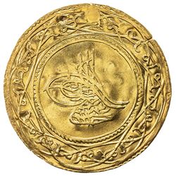 TURKEY: Abdul Hamid I, 1774-1789, AV 1 1/2 altin (4.15g), Islambul, AH1187 year 8. VF