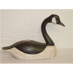 25" CANADA GOOSE DECOY
