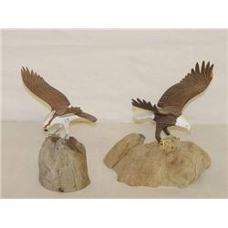 (2) BIRDS OF PREY CARVINGS ON DRIFTWOOD