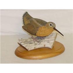 9" WOODCOCK BIRD CARVING ON AN OVAL WOO