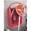 Image 1 : 2 MANUAL GAS PUMPS