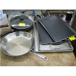 LOT OF FRY PANS & FLAT PANS