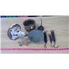 Image 1 : LOT OF ASSORTED ITEMS (SCALES, ETC.)