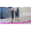 Image 2 : LOT OF ASSORTED ITEMS (SCALES, ETC.)