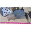 Image 3 : LOT OF ASSORTED ITEMS (SCALES, ETC.)