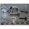 Image 2 : 5-old flat skeleton keys,5-keys