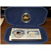 Image 1 : 1998 “The Polar Bear” Toonie & Stamp Collection in original blue case,1-1998 toonie set