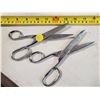 Image 1 : PAIR OF SCISSORS
