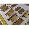 Image 2 : OLD BRASS DOOR HINGES, LOT