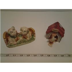 2 SETS OF VINTAGE SALT + PEPPERS