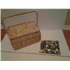 Image 1 : VINTAGE EATON'S SEWING BASKET + BUTTONS