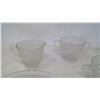 Image 4 : 14 PIECES OF CLEAR DEPRESSION GLASS