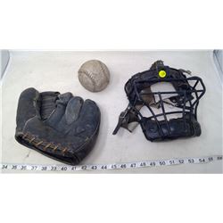 3- VINTAGE BASEBALL GEAR