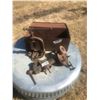 Image 1 : 3 VINTAGE TOOLS & METAL BOX - VICE, STONE, CLAMPS