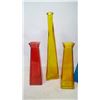 Image 5 : LOT OF ASSORTED COLOURFUL VASES