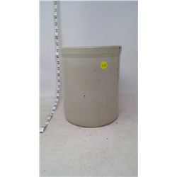 1 Gal Crock (hairlines)