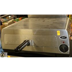 OSTER COUNTER TOP ELECTRIC PIZZA OVEN.