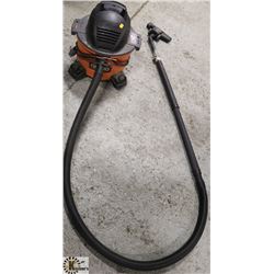 RIDGID 22.5 LTR WET/ DRY SHOP VAC W/ POWER HEAD.