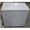 Image 1 : DANBY APARTMENT SIZED WHITE CHEST FREEZER.