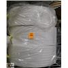 Image 1 : 3 LARGE ROLLS OF COMMERCIAL TOILET PAPER BATHROOM