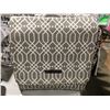 Image 1 : PETUNIA PICKLE BOTTOM BOXY DIAPER BACKPACK - B