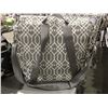 Image 2 : PETUNIA PICKLE BOTTOM BOXY DIAPER BACKPACK - B