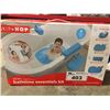 Image 1 : SKIP HOP MOBY BATHTIME ESSENTIALS KIT