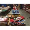 Image 1 : STORE LOT OF CHRISTMAS ITEMS (XMAS PAPER/LED MERRY & BRIGHT OUTDOOR MATS/STACKS OF XMAS