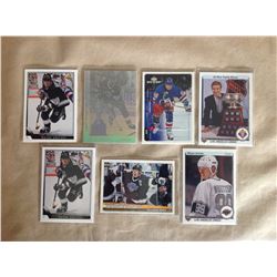 Lot of 7 Upper Deck Mixed Series Hockey Cards * Wayne Gretzky