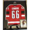 Image 1 : Certified Autographed Jersey Showcase Display - Mario Lemeiux