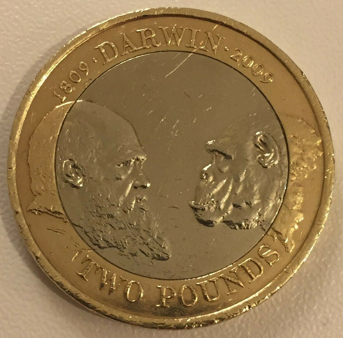 2009 Charles Darwin 200th Anniversary £2 Two Pound Coin/£2 William Shakepshere coin. 2009 Charles Darwin 200th Anniversary £2 Two Pound Coin/£2 William Shakepshere coin.