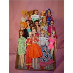 Tray of 16 Barbie Copies Dolls MT