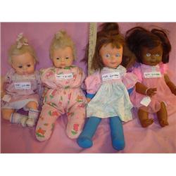 Tray of 4 Dolls: Vinyl Heads & Cloth St