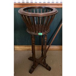 PLANT STAND IN DARK WOOD FINISH