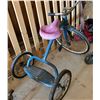 Image 1 : VINTAGE TRICYCLE
