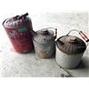 Image 1 : GR OF 3 VINTAGE FUEL CANS