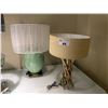 Image 1 : GREEN FLOWER PRINT TABLE & WOOD BASE LAMPS