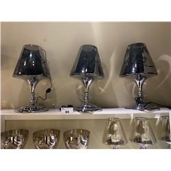 3 DECORATIVE TABLE LAMPS