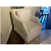 Image 2 : PALADIN RATE BONE WORD PATTERNED DEEP SEAT ARM CHAIR 36 X 38 X 66 INCHES