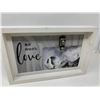 Image 1 : So Much Love Photo Frame (12in x 8in)