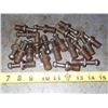 Image 1 : Lot of CAT40 Retention Knobs