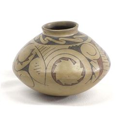 Vintage Mata Ortiz Pottery Jar by Rmando Mora