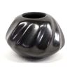 Image 1 : Mata Ortiz Pottery Melon Jar by Eliodoro Gonzalez
